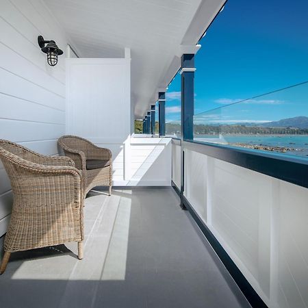 The Pier Hotel Kaikoura Bagian luar foto